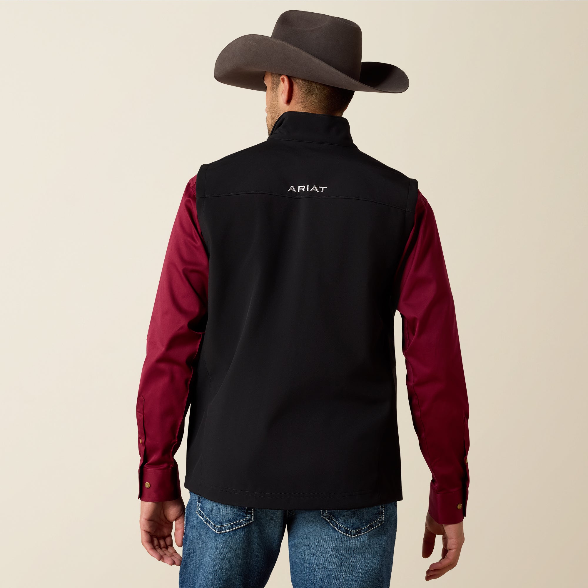 CHALECO ARIAT VERNON 2.0 SL OFTSHELL VEST BLACK